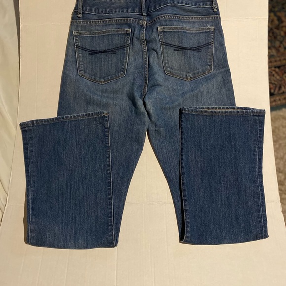 Women’s Jeans - Picture 4 of 5